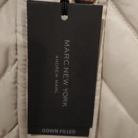 Andrew Marc ladies down and feather coat - Picture 6 of 6